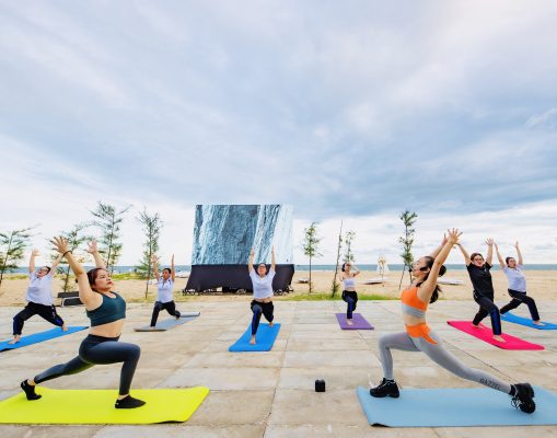 Yoga at the beach - Thủy Health Coach