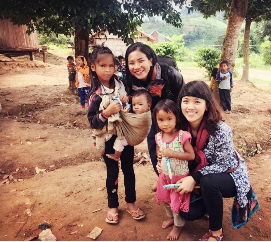 Làng Có Dê Charity in Kontum