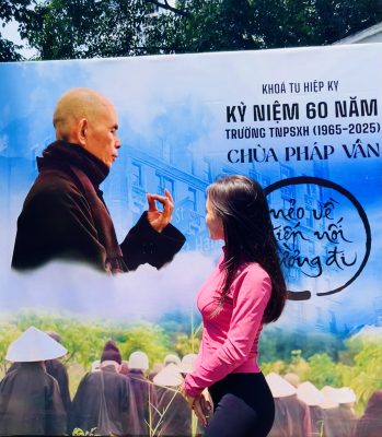 Thủy Garden donated charity at Phap Van