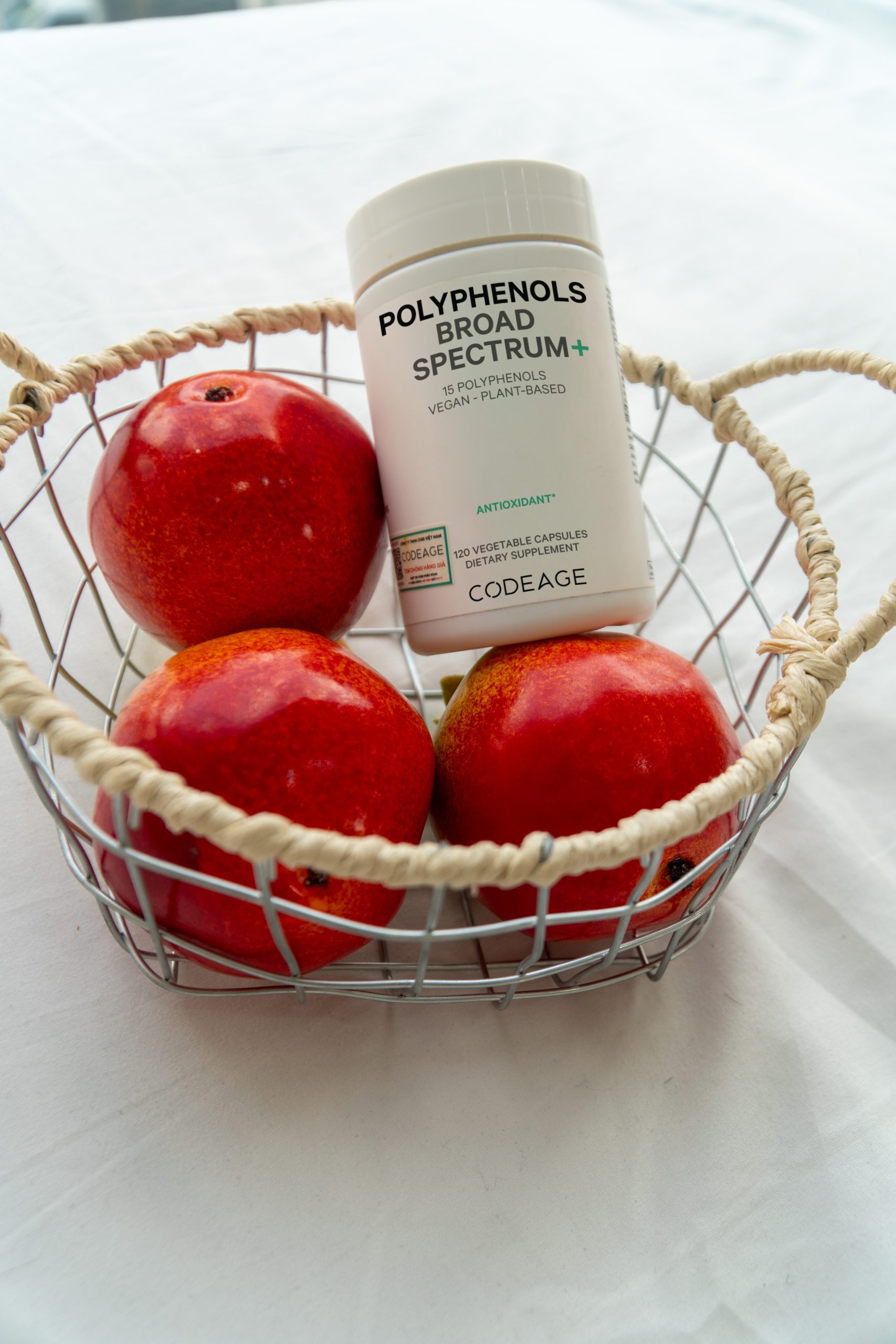 POLYPHENOLS